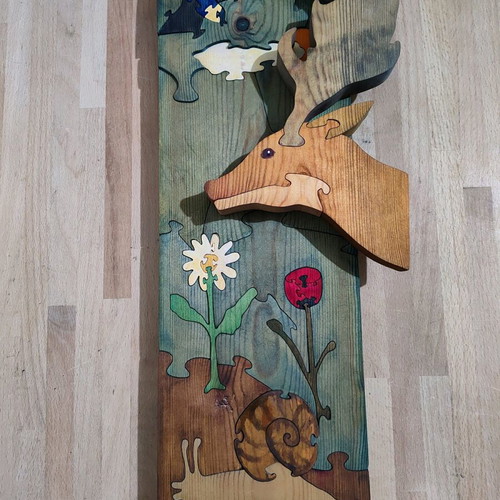 To Platoni wooden mosaic used, artwork