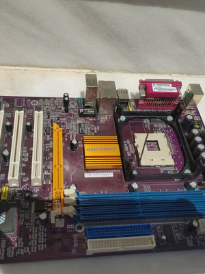 Дънна платка PC ECS ELITEGROUP L4VXA2 употребявана