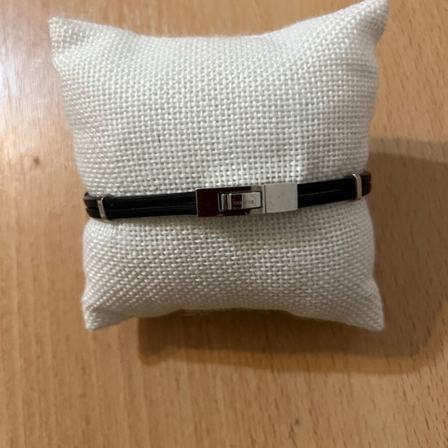 Comete men's bracelet like new, black and silver