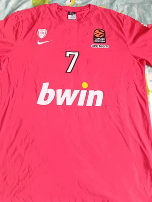 Olympiacos basketball training jersey Nike 2018 Spanoulis like new