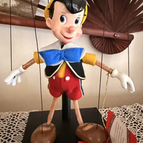 Disney Pinocchio 60th Anniversary Marionette by Bob Baker limited edition like new