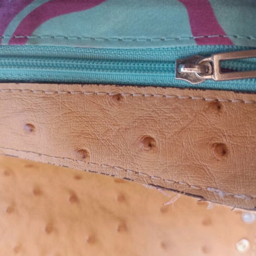 Guess vintage shoulder bag like new, beige and pink
