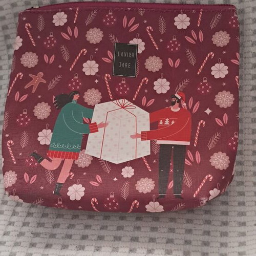 Makeup bag like new, purple