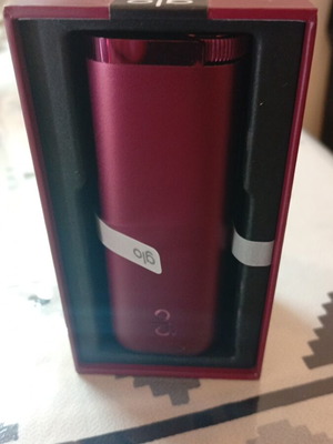 Glo Hyper e-cigarette lightly used