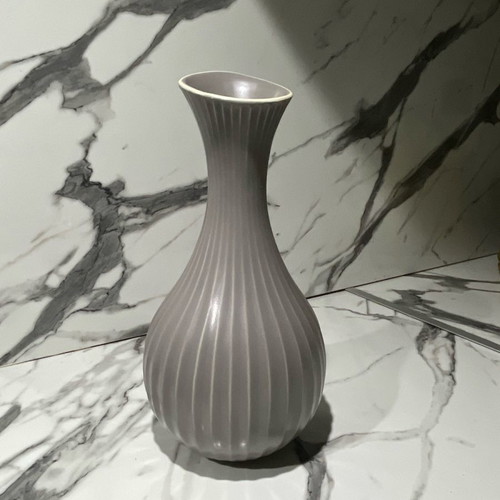 Vase 20cm purple used