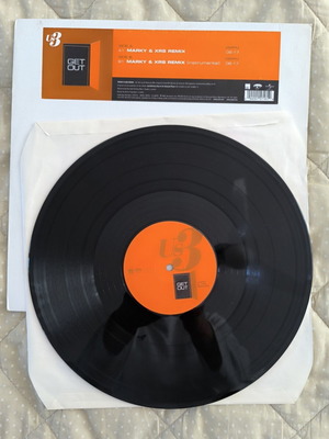 Us3 Get Out 12" vinyl single very good plus, electronic