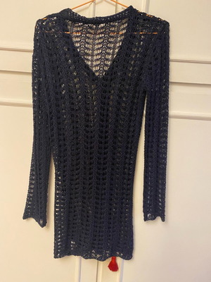 Navy Blue Perforated Cardigan like new, size M
