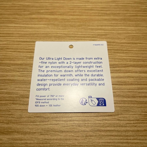 Uniqlo tag genuine collectible new