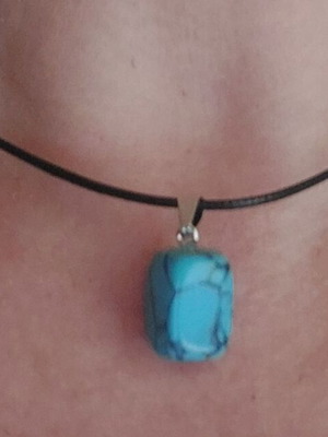 Necklace from PU leather like new, black and turquoise