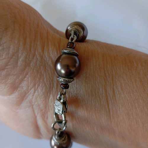 Handmade bracelet like new, brown