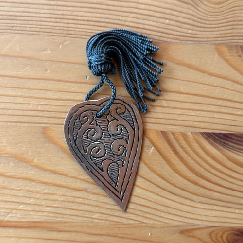 Metal heart bookmark used
