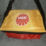 NGK συλλεκτικό τσαντάκι θερμός καινούργιο