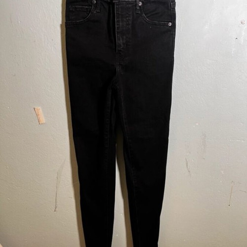 Levi's Skinny Jeans Black 2023 Like New, Worn Once