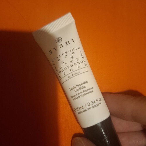 Avant Skincare Hyalu Replenish Lip Balm 10ml