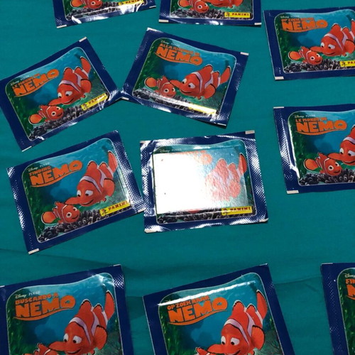 Finding Nemo Panini stickers set 12 sealed packs like new