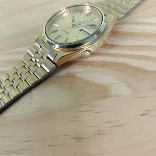 Seiko 5 Automatic Gold Tone Men's Watch used