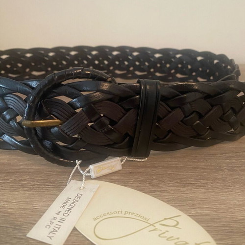 Privata black belt with woven design new, adjustable size