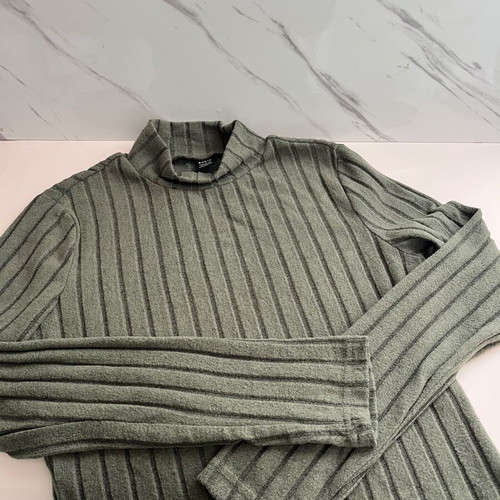 Shein green blouse medium-large like new, women's