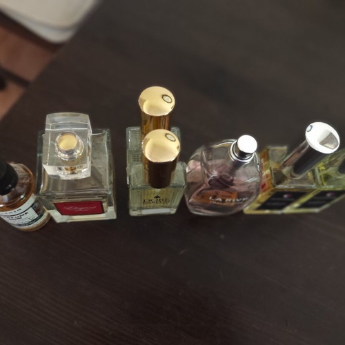 Set of 7 Eau de Parfum type perfumes, 30-75ml