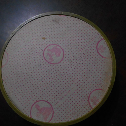 Ellinis cardboard box used, 1950s, diameter 24cm