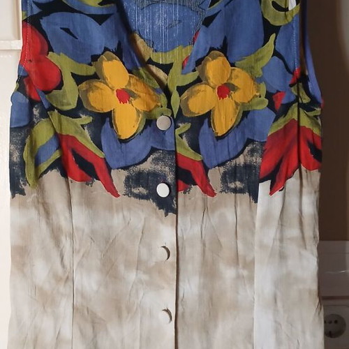 Miracle by Polychronis vintage women's co-ord set with floral and striped pattern