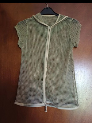 Ζακέτα διχτυωτή μεταχειρισμένη, μέγεθος M, πράσινη, μικρός λεκές