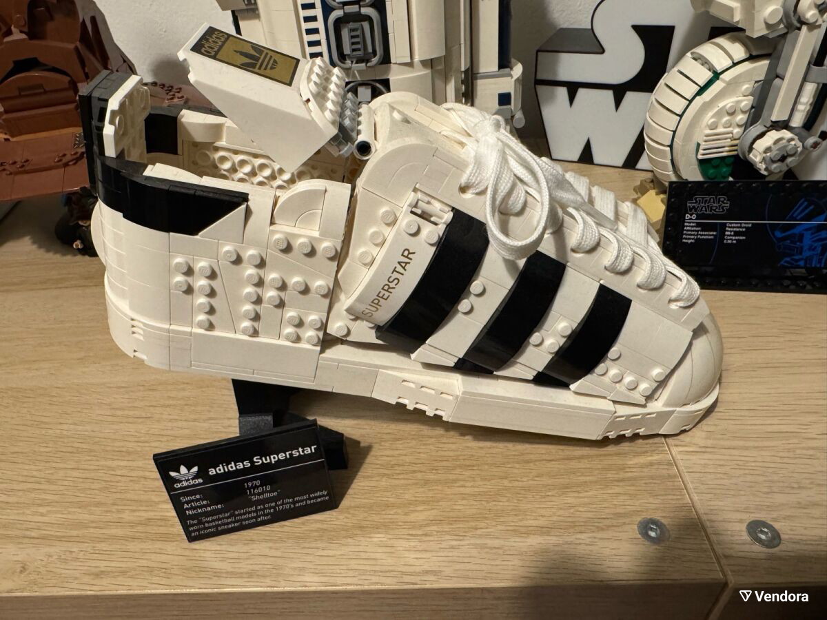Lego Star Wars Adidas Superstar like new -  100,00 - Vendora.cy