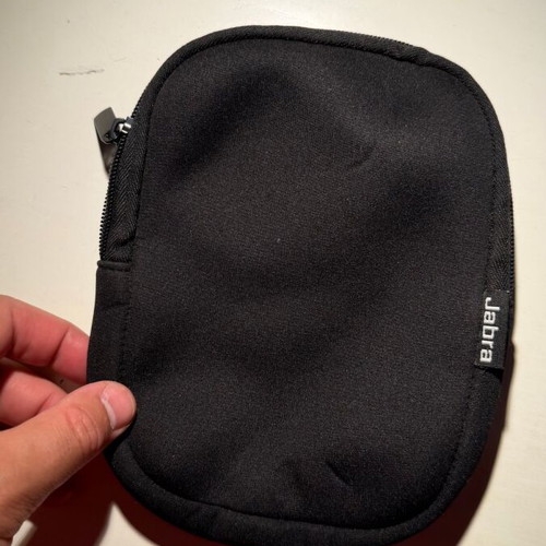 Jabra headphone case black fabric with zipper new