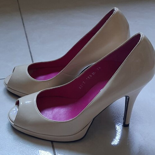 Buffalo Peep Toe Pumps New Beige Size 38