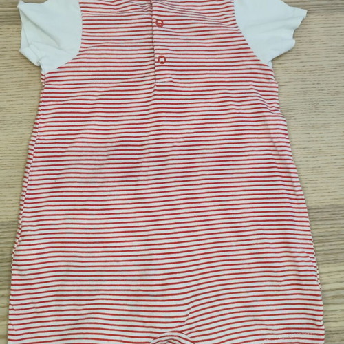 Obaibi baby romper like new, 9 months, striped fish design
