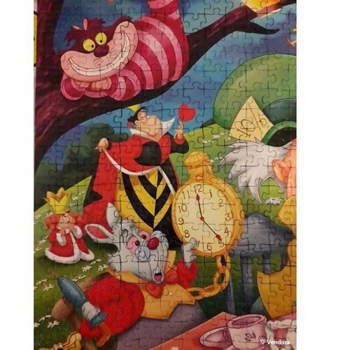 Disney Alice in Wonderland children's puzzle 1000 pieces like new