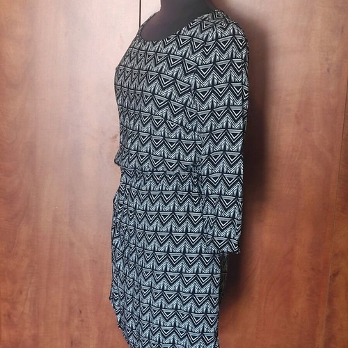 H&M Divided mini dress with geometric pattern like new