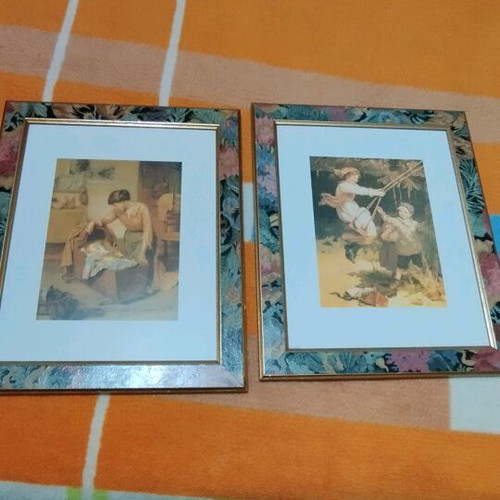 Reproduction frames like new with dimensions 29x35 and 15x20