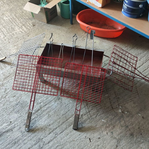 Charcoal grill heavy-duty used with set of grills and tools