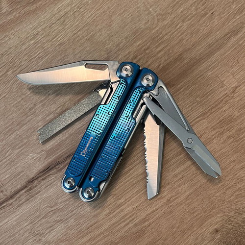 Daicamping DL25 Multitool 21-in-1 new with case and accessories
