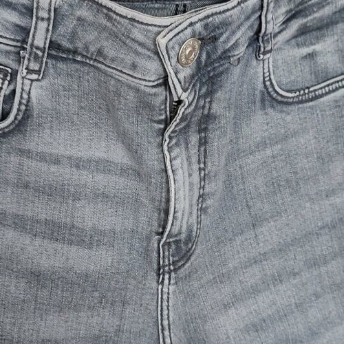 Zara gray elastic jeans new, size 40