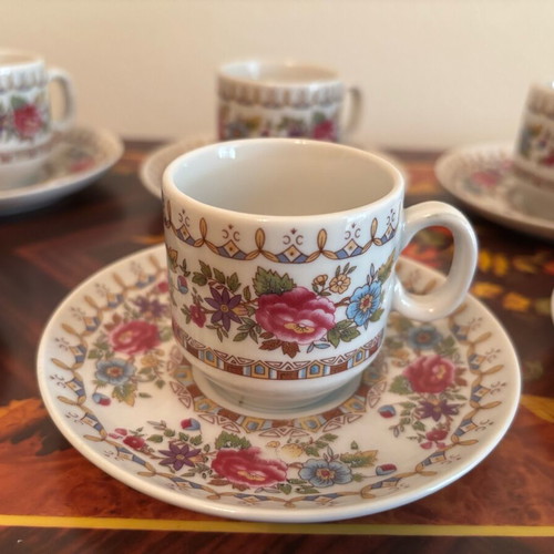 Set of 6 coffee cups like new