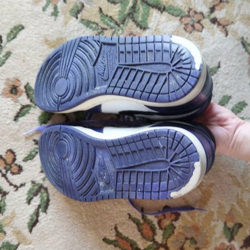 Jordan 1 High Court Purple sneakers used, size 41