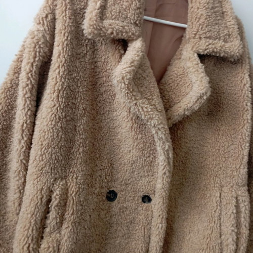 Coat one size new, worn once