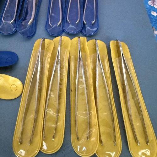 Eyebrow Tweezers set of 20 new with cases
