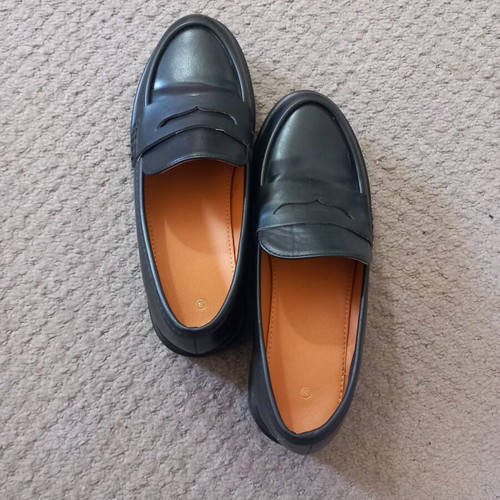 Loafers women's shoes size 36 black like new