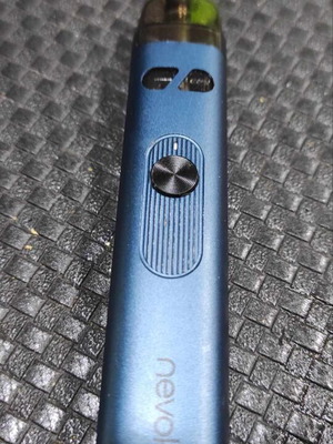 Nevoks Feelin blue used without packaging