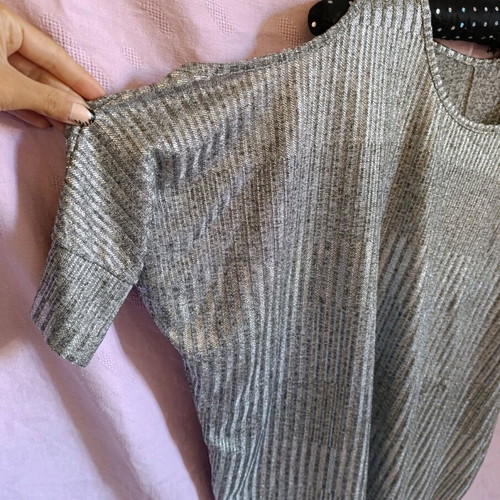 Women's blouse like new, silver shiny fabric, shoulder cutouts, sizes S and M