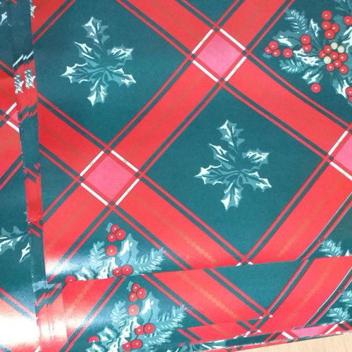 Christmas wrapping paper new, pack of 28 sheets