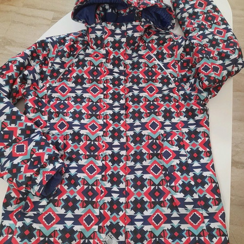 Children's jacket No10 waterproof, very warm with detachable hood, like new