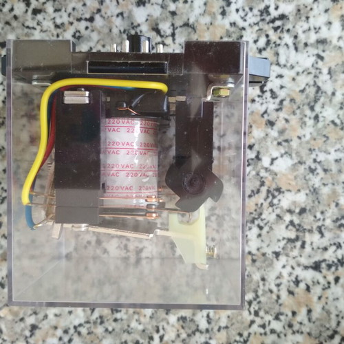 2 Omron ratchet relays with bases, coils 220V and 110V