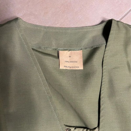 Vintage sage green dress size 40 with floral insert buttons puff sleeves midi