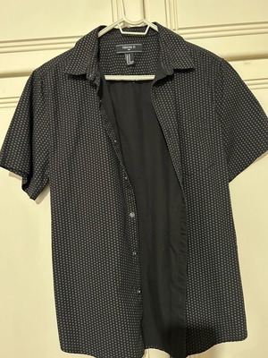 Forever 21 shirt medium black like new