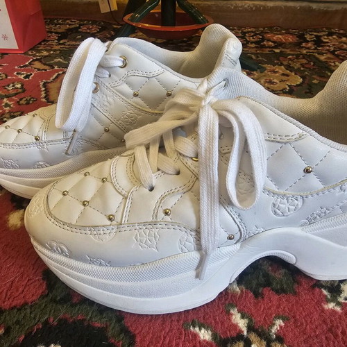 Guess Jency women's chunky sneakers white with gold details like new