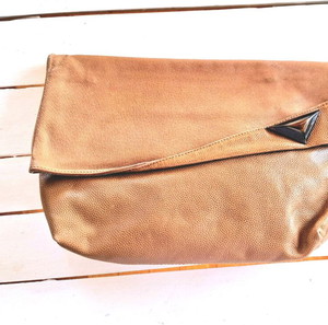 Castellari vintage 100% leather pochet, brown Tampa with 3 pockets and bone button